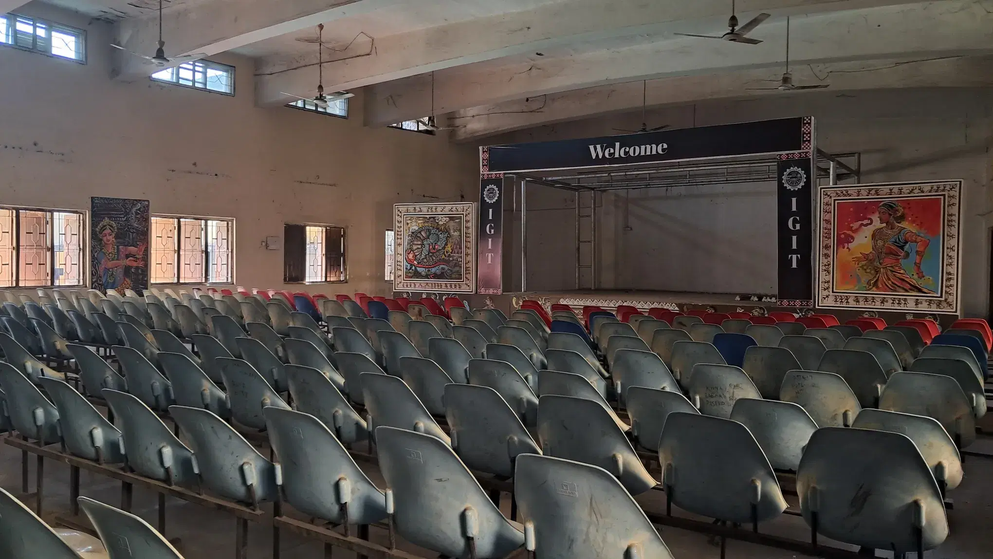 IGIT Sarang Auditorium photo 2